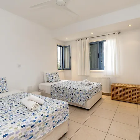 Villa Niki Seaview Dps27 *