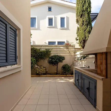 Villa Niki Seaview Dps27